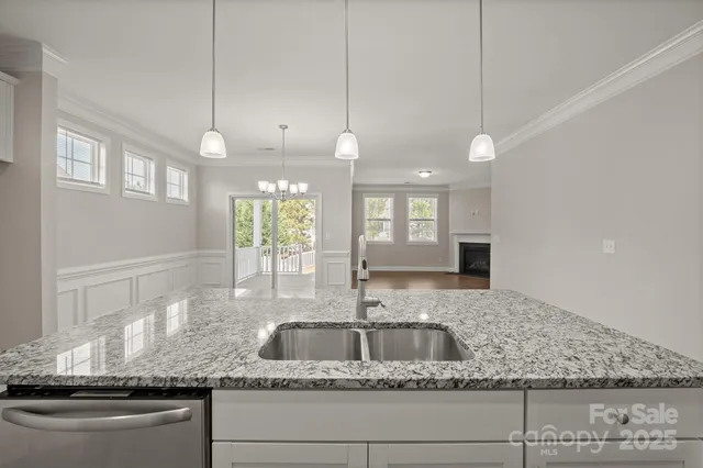 $355,000 | 3692 Summer Haven Drive, Sherrills Ford, NC 28673