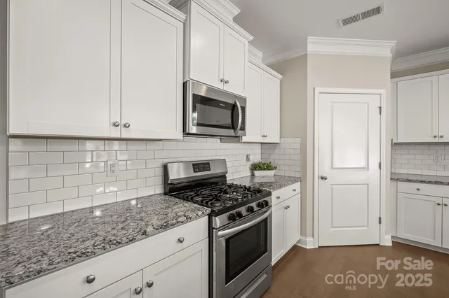 $355,000 | 3692 Summer Haven Drive, Sherrills Ford, NC 28673