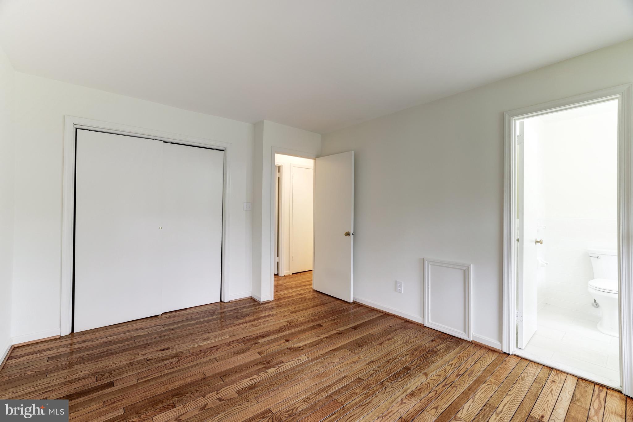 7906 Foxhound Road McLean, VA 22102 - Photo 32 of 48 Second Bedroom
