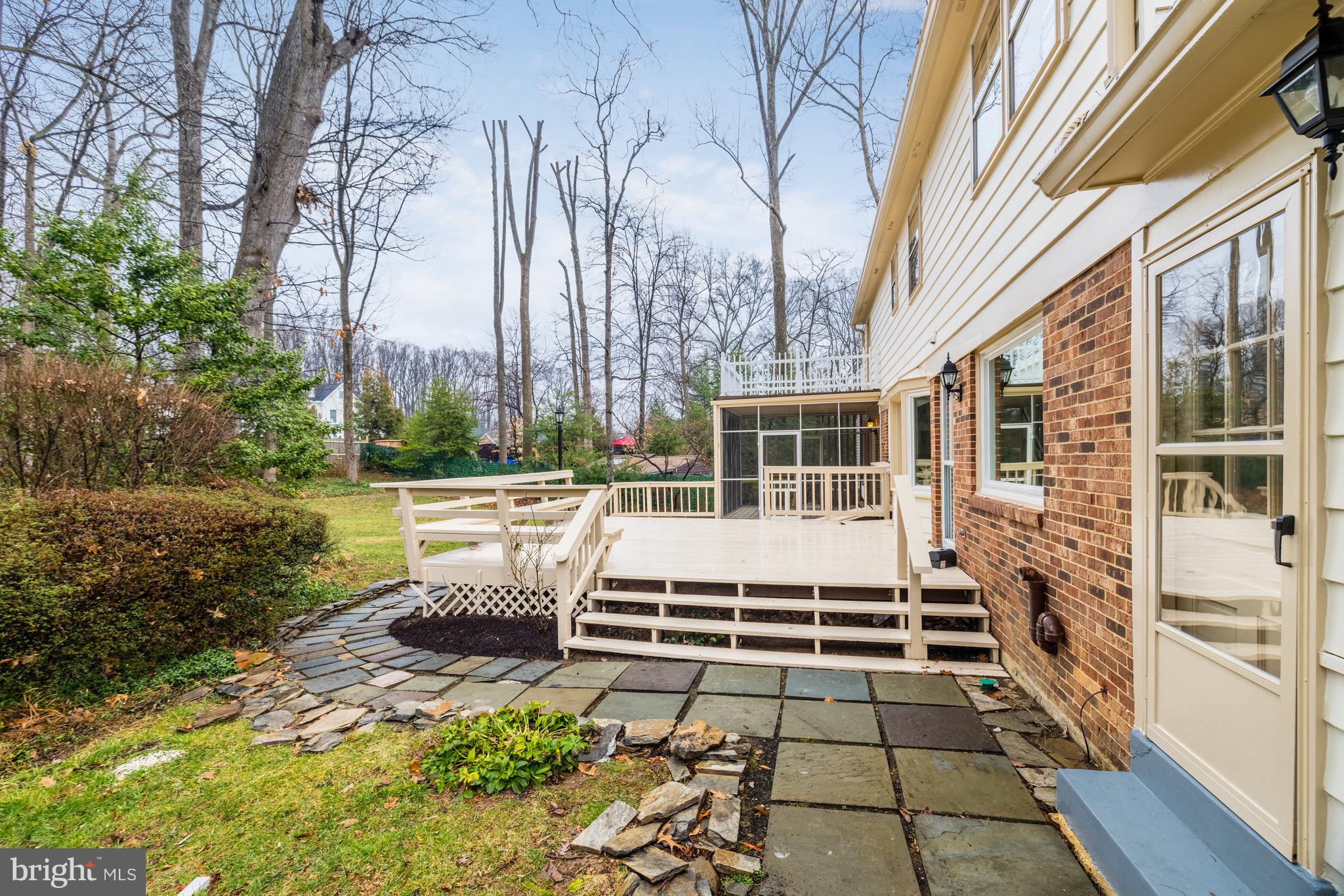 7906 Foxhound Road McLean, VA 22102 - Photo 41 of 48 Gallery Image 41