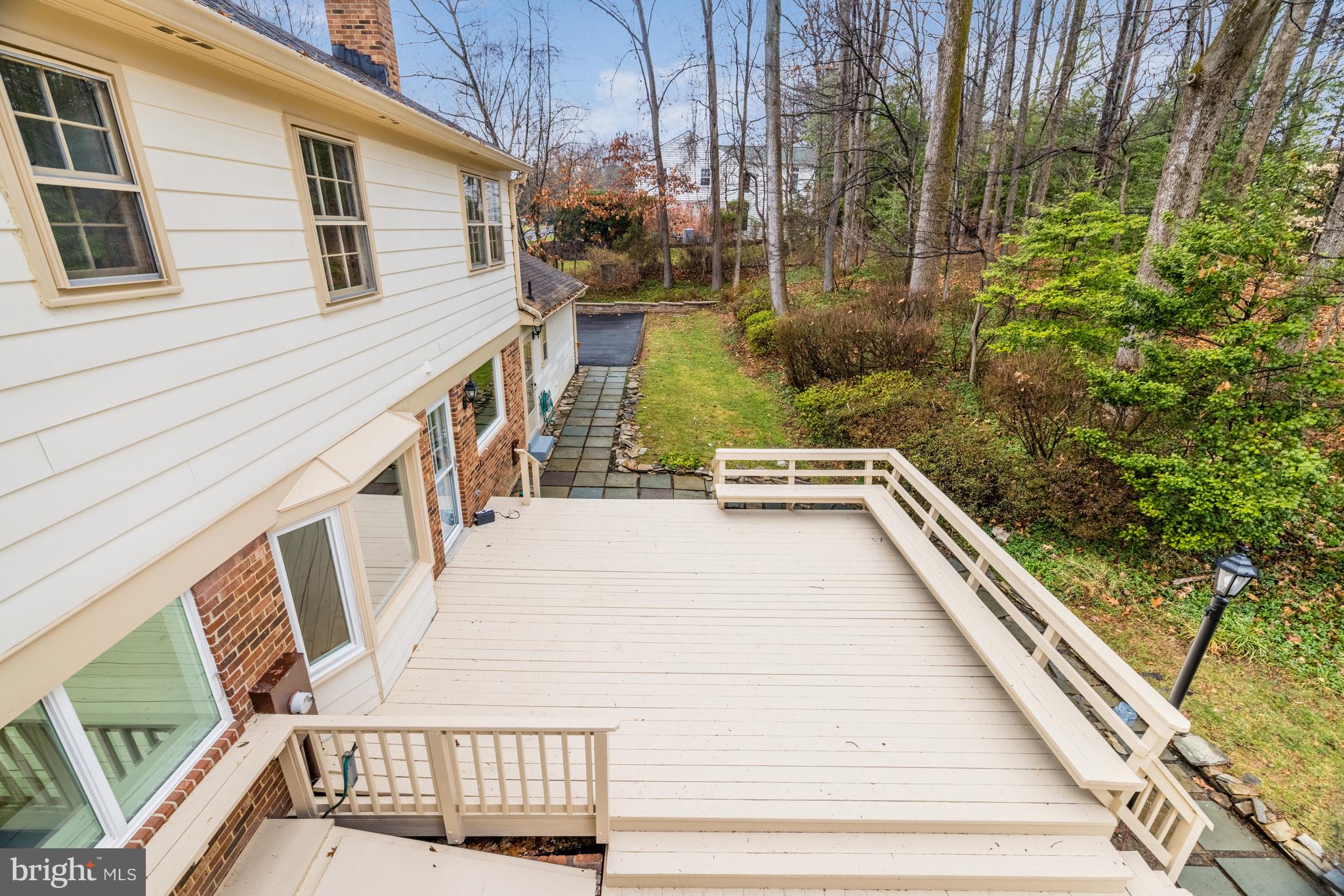 7906 Foxhound Road McLean, VA 22102 - Photo 46 of 48 Gallery Image 46
