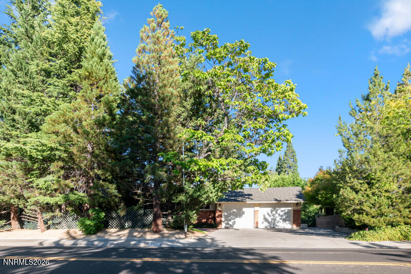 2370 Skyline Boulevard Reno, NV 89509 - Photo 5 of 49 2370 Skyline Blvd (5 of 49)