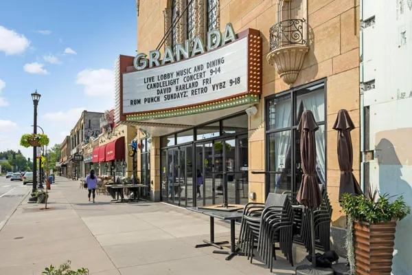 $210,000 | 2885 Knox Avenue South, Unit 203, Minneapolis, MN 55408