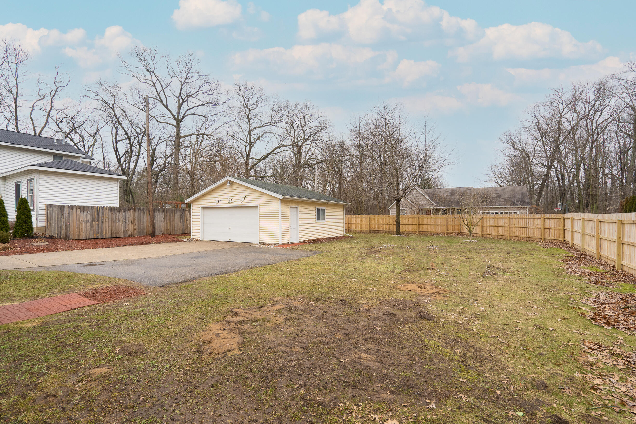 18330 North Fruitport Road Spring Lake, MI 49456 - Photo 22 of 31 A7300051
