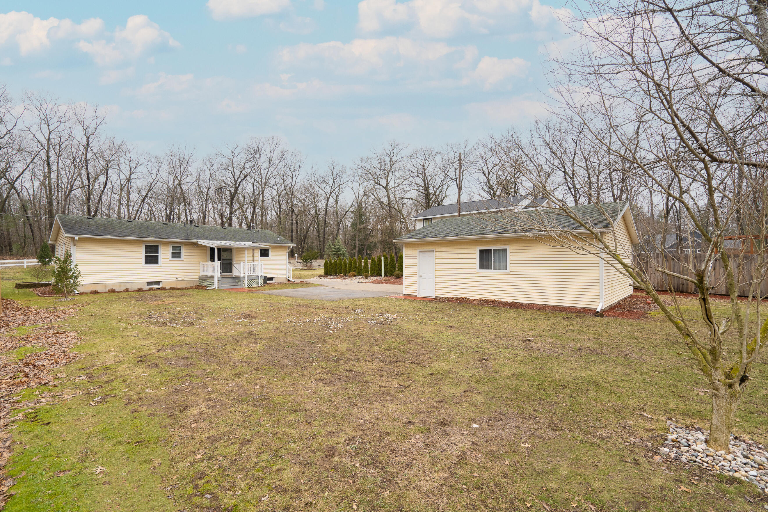 18330 North Fruitport Road Spring Lake, MI 49456 - Photo 23 of 31 A7300052