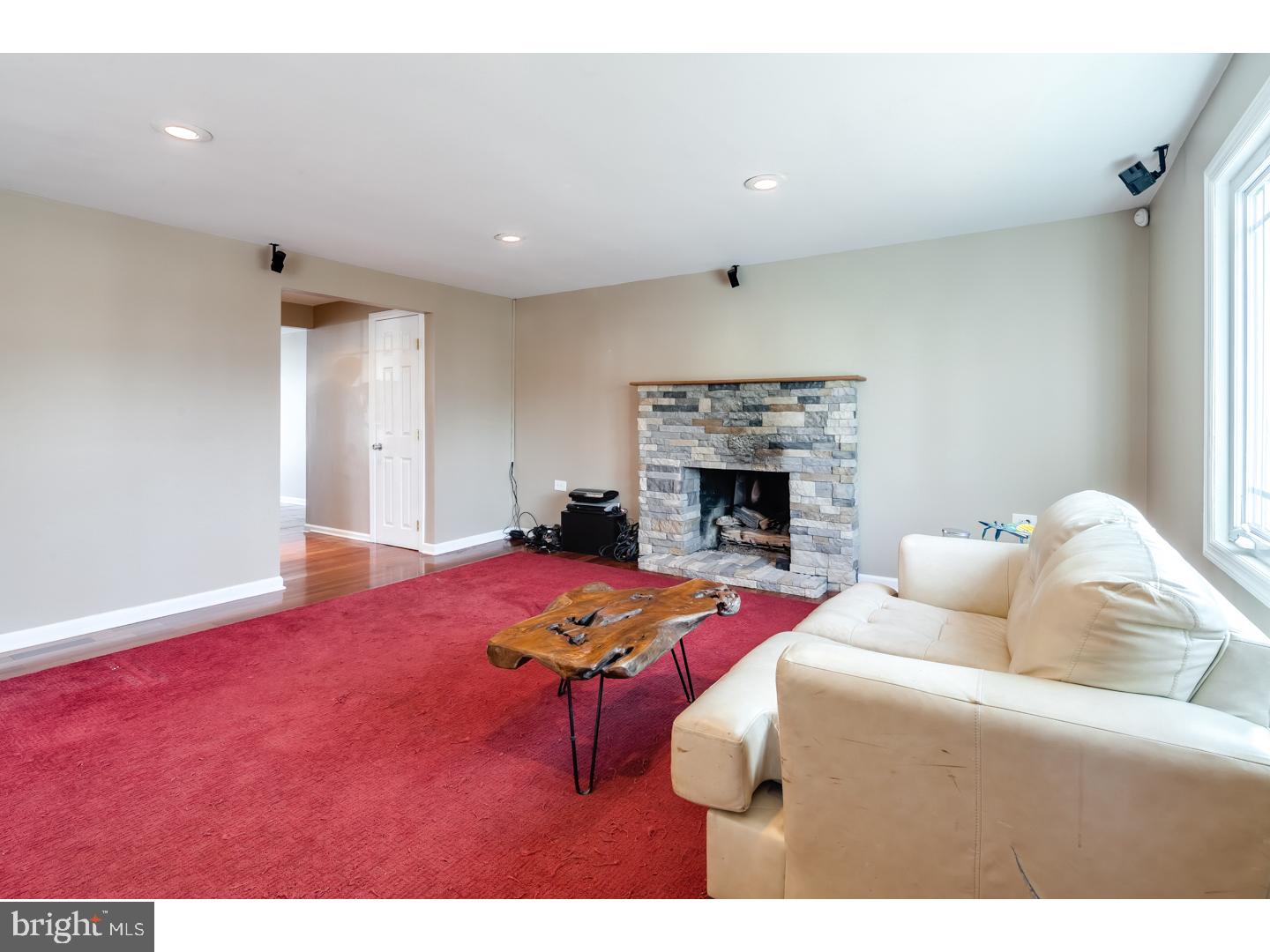 1 Greenvale Road Cherry Hill, NJ 08034 - Photo 13 of 25 Family Room