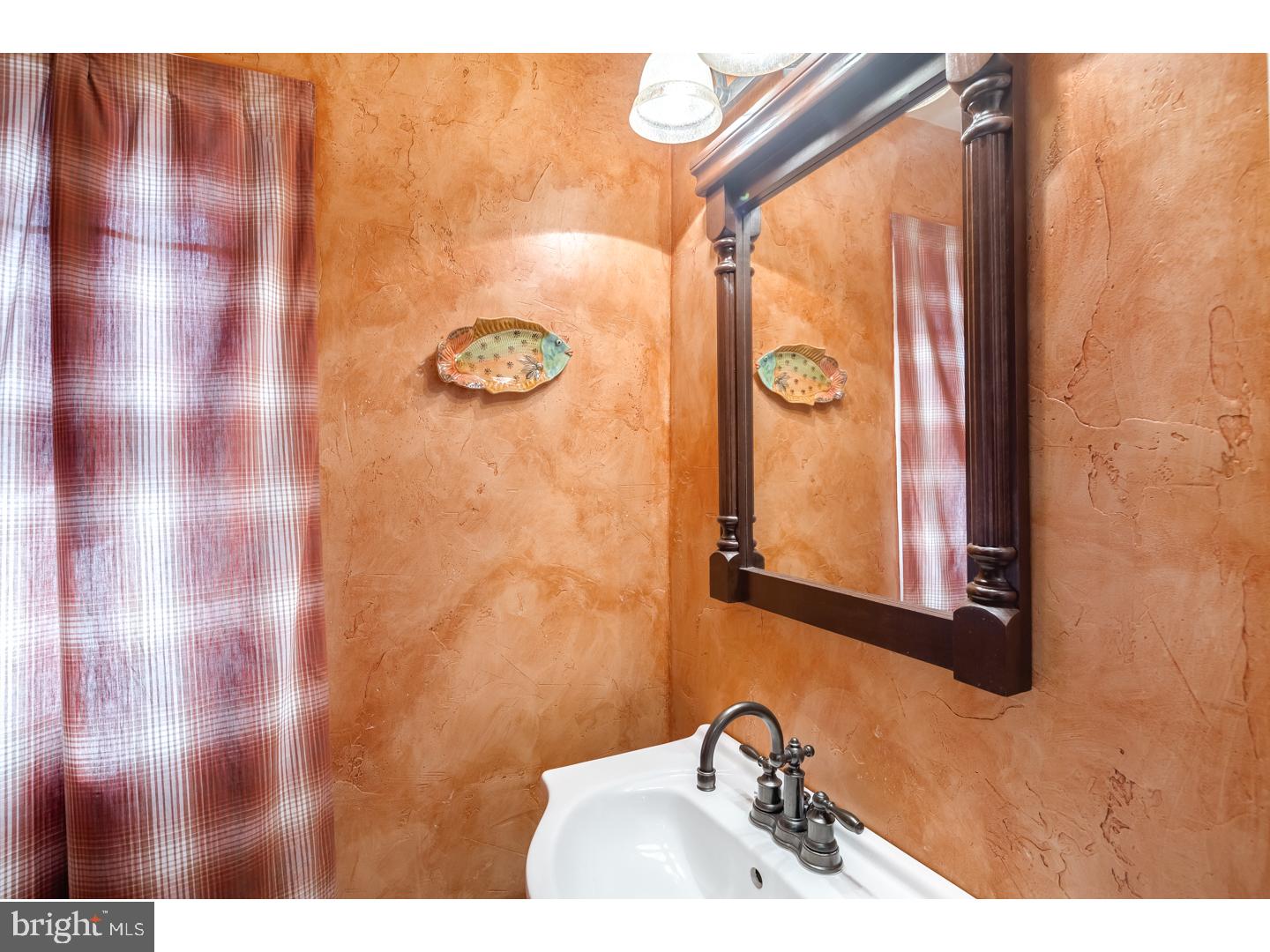 1 Greenvale Road Cherry Hill, NJ 08034 - Photo 17 of 25 Bathroom