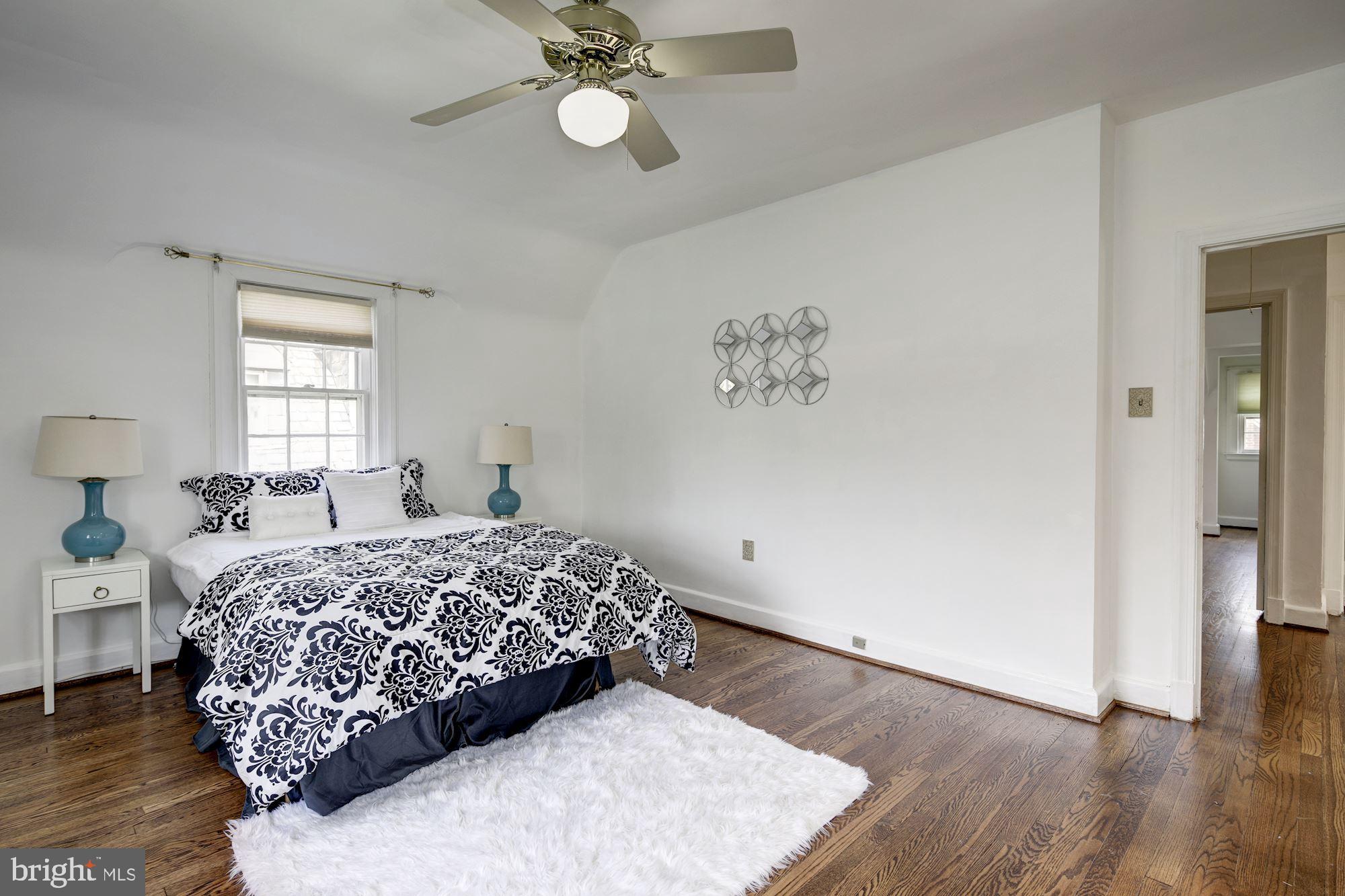 716 Stoneleigh Road Baltimore, MD 21212 - Photo 28 of 44 Gorgeous floors