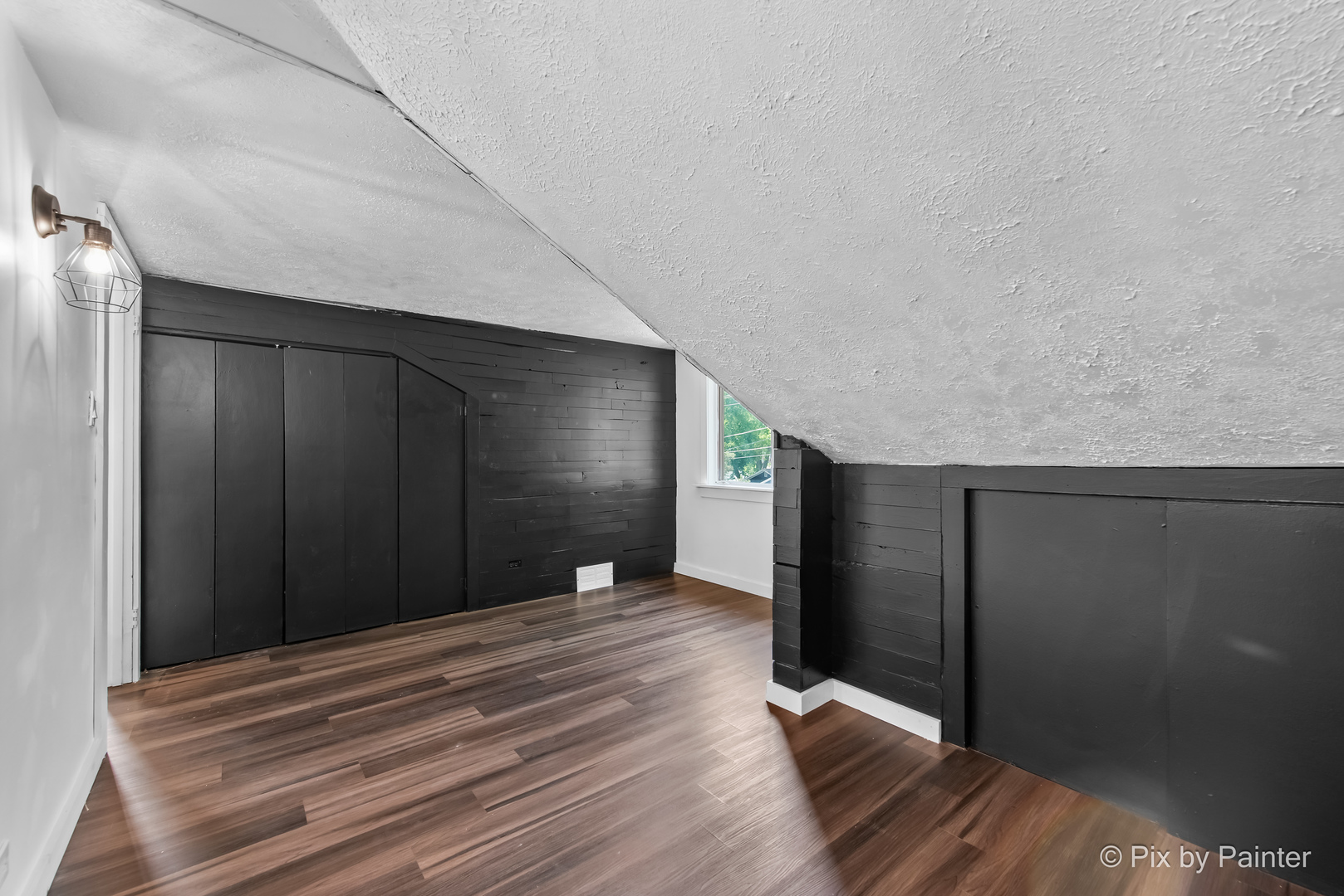 503 North River Road Fox River Grove, IL 60021 - Photo 18 of 48 a view of an empty room