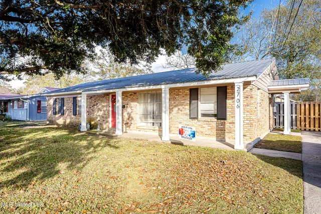 $189,000 | 2706 Lynwood Street, Pascagoula, MS 39567
