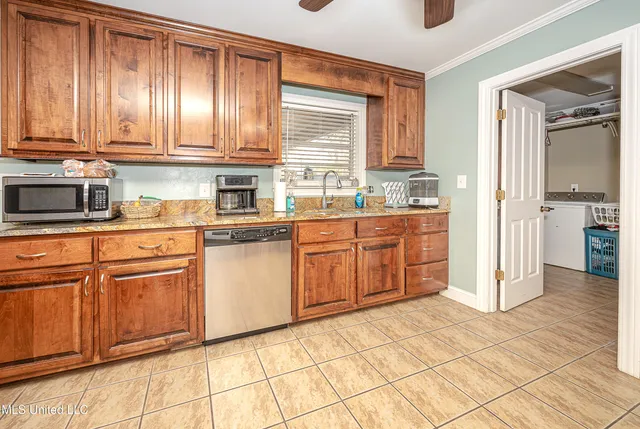 $189,000 | 2706 Lynwood Street, Pascagoula, MS 39567