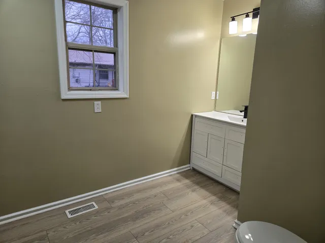 $239,900 | 1755 West Trace Creek Road, Waverly, TN 37185