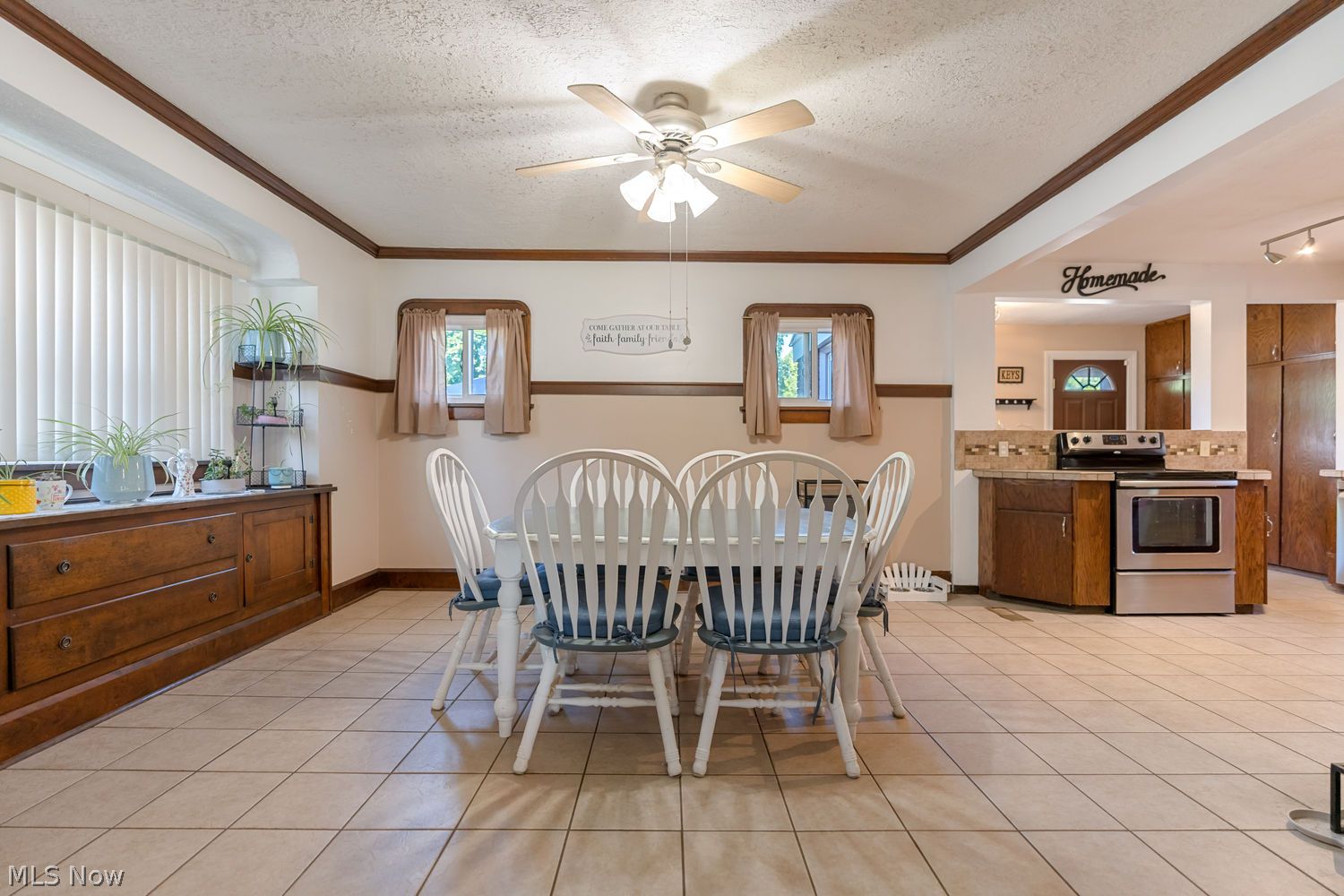 156 Canton Road Akron, OH 44312 - Photo 5 of 35