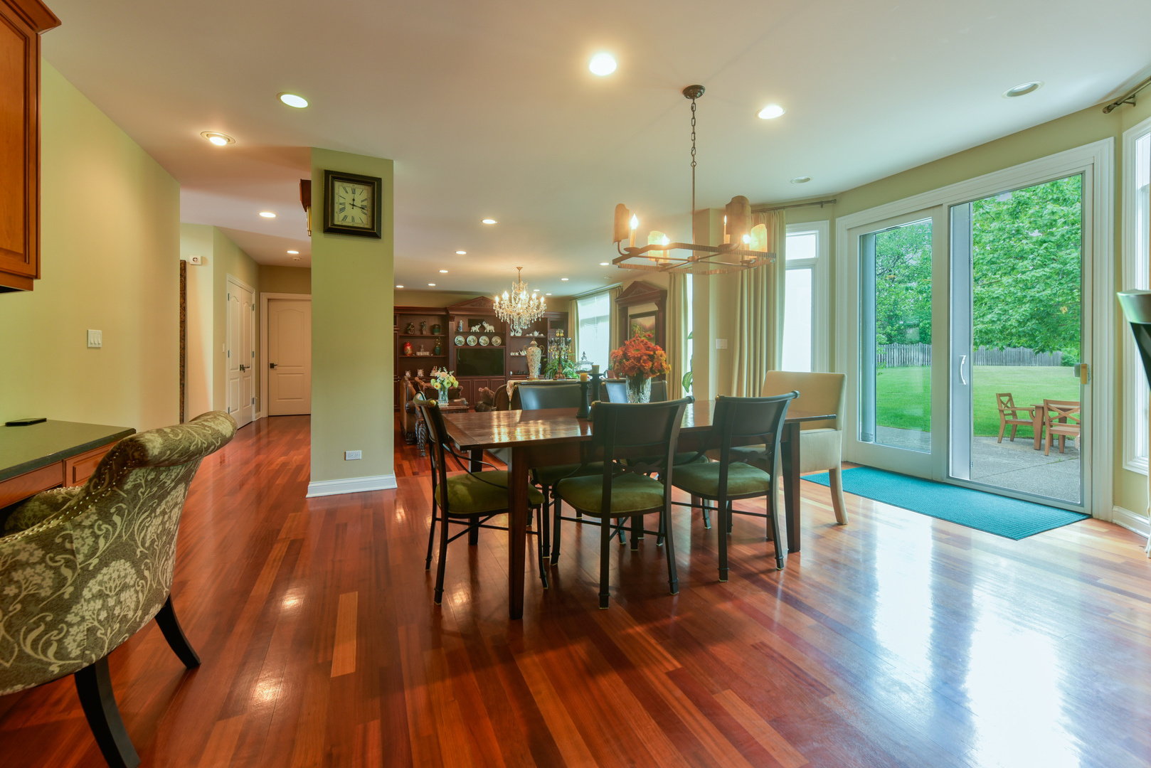 3919 Sunset Lane Northbrook, IL 60062 - Photo 5 of 24