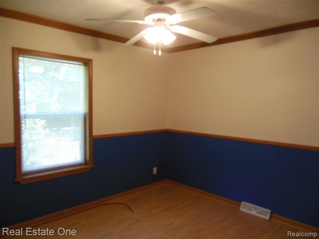 10862 Mcgregor Road Pinckney, MI 48169 - Photo 31 of 49 Bedroom 2 main level
