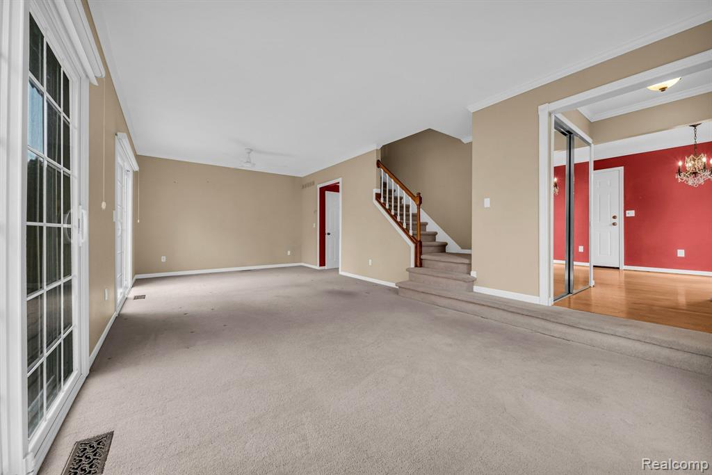 1175 Pine Ridge Court Rochester Hills, MI 48306 - Photo 13 of 37