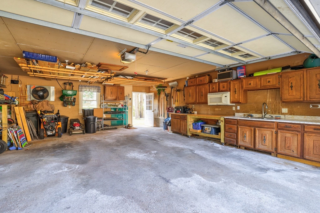 55 Pepper Road Fitchburg, MA 01420 - Photo 29 of 36