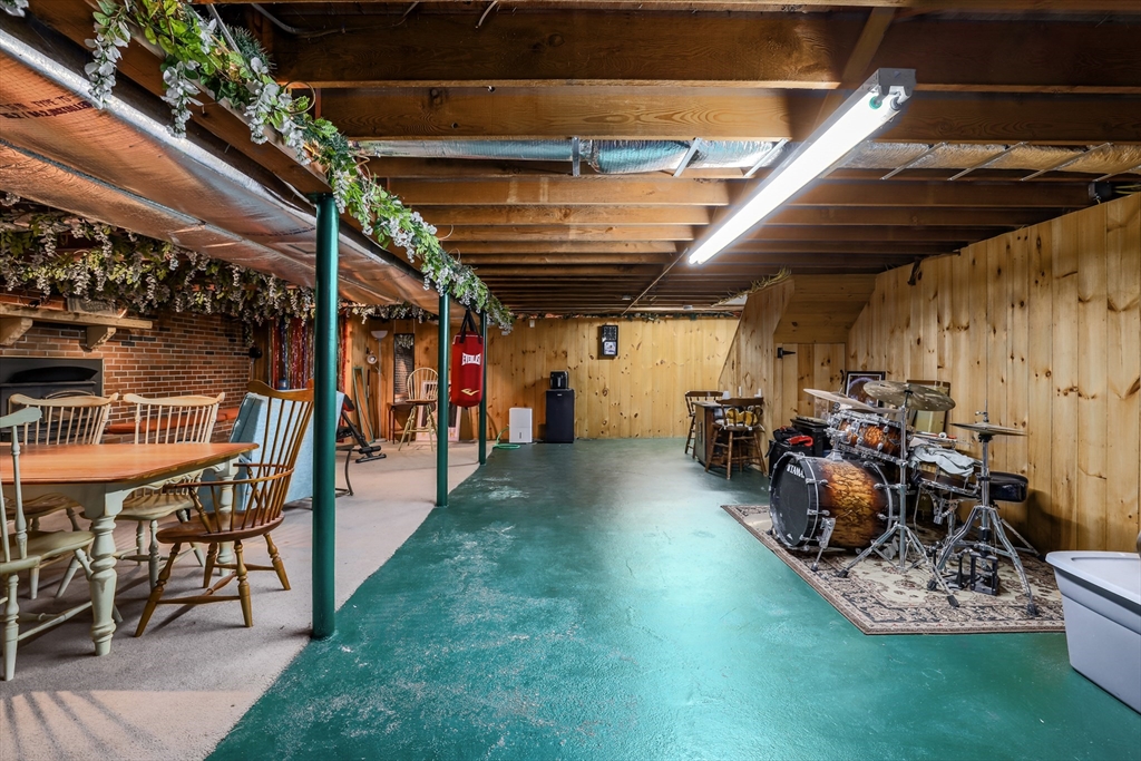 55 Pepper Road Fitchburg, MA 01420 - Photo 31 of 36