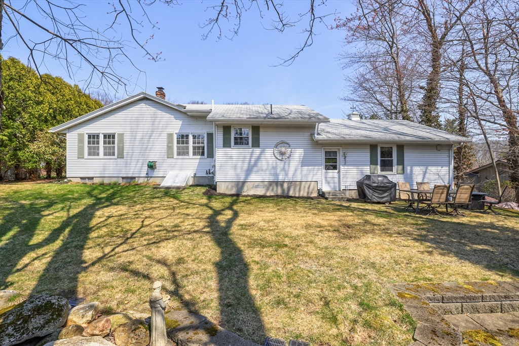 55 Pepper Road Fitchburg, MA 01420 - Photo 7 of 36