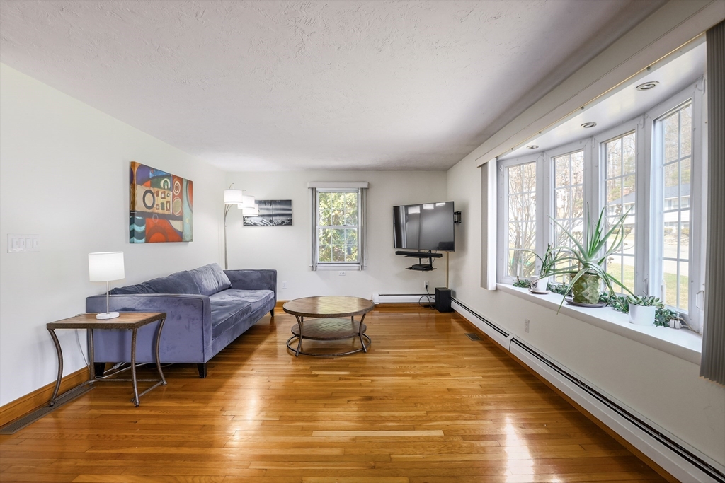 55 Pepper Road Fitchburg, MA 01420 - Photo 9 of 36