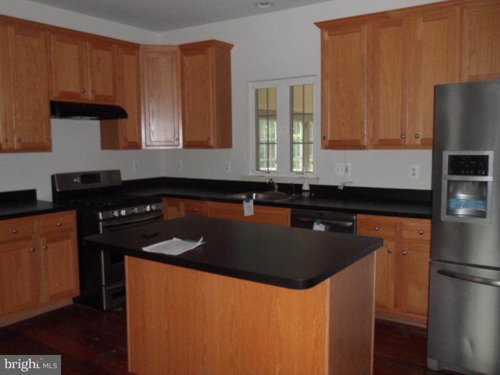 801 Anderson Street Silver Spring, MD 20904 - Photo 8 of 23 kitchen