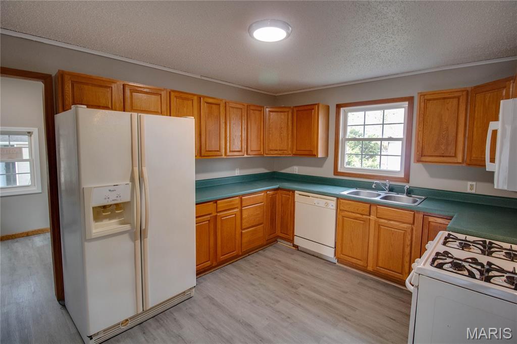 123 North Sawyer Street Wilsonville, IL 62093 - Photo 12 of 30