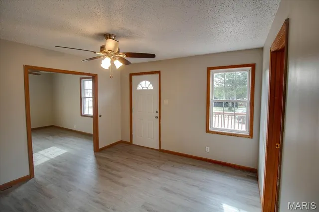 $80,000 | 123 North Sawyer Street, Wilsonville, IL 62093