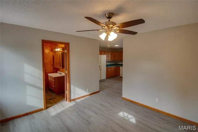 $80,000 | 123 North Sawyer Street, Wilsonville, IL 62093