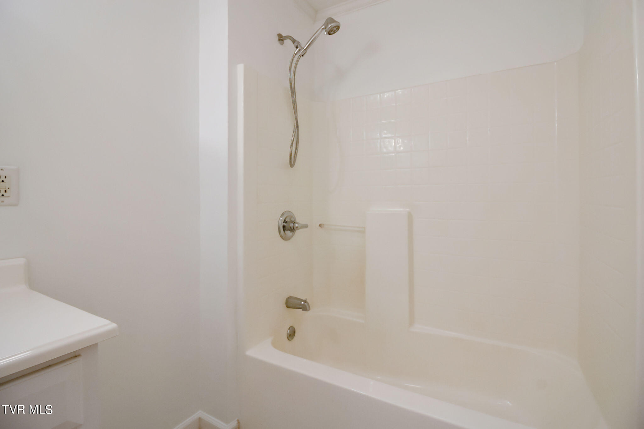 5360 Warrensburg Road Greeneville, TN 37743 - Photo 15 of 27 23