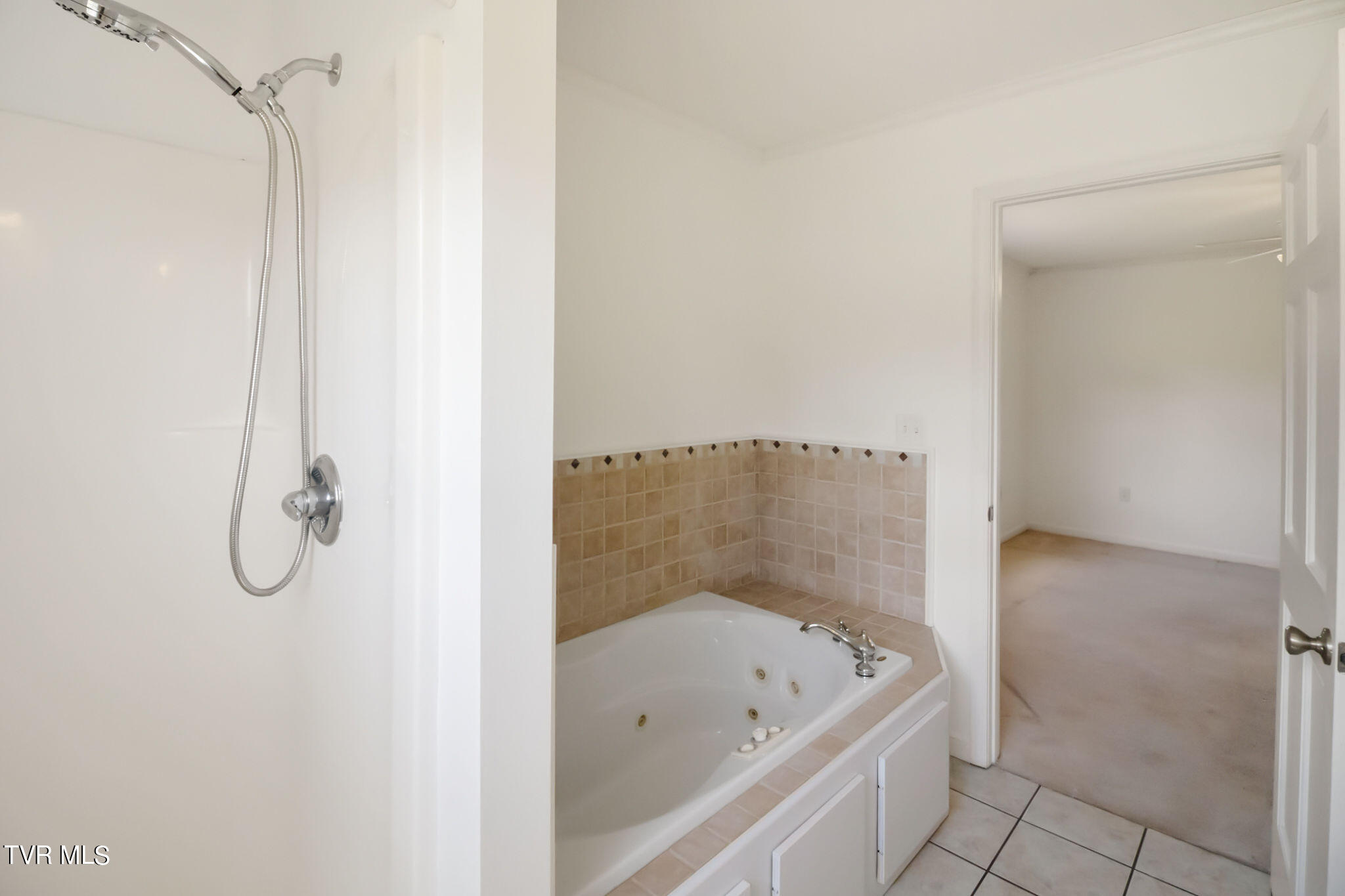 5360 Warrensburg Road Greeneville, TN 37743 - Photo 23 of 27 21