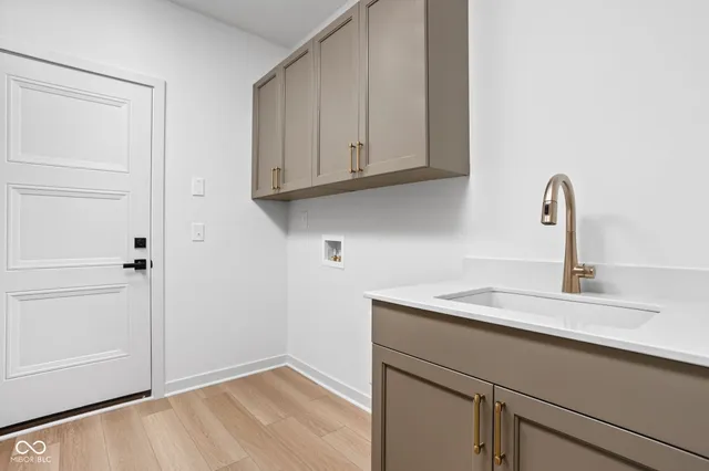 $565,000 | 1677 Ties Way, Westfield, IN 46074