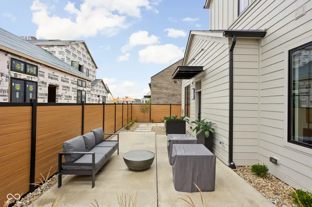 $565,000 | 1677 Ties Way, Westfield, IN 46074