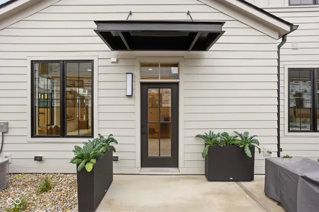 $565,000 | 1677 Ties Way, Westfield, IN 46074