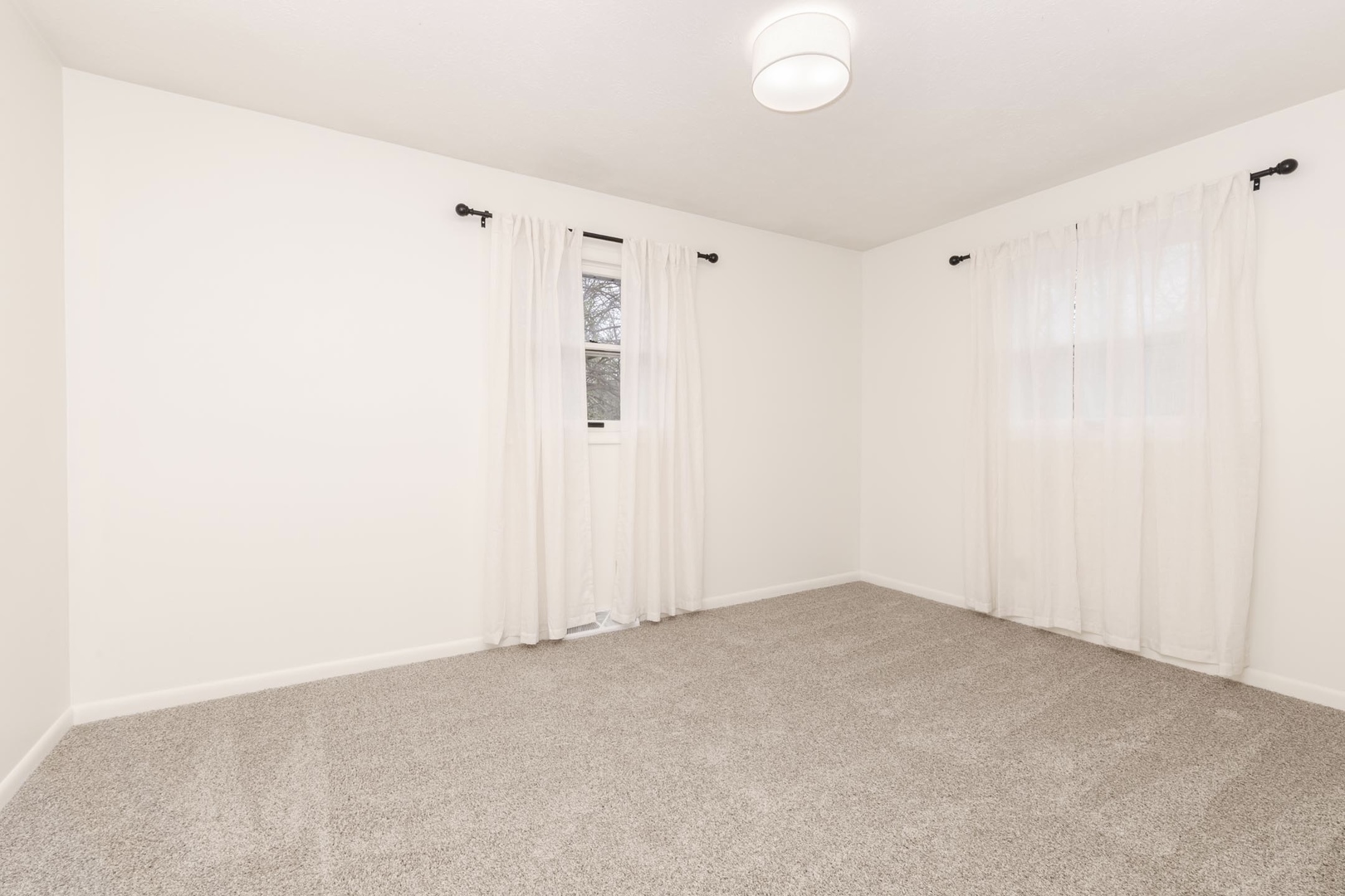 1810 Hoover Drive Normal, IL 61761 - Photo 13 of 28
