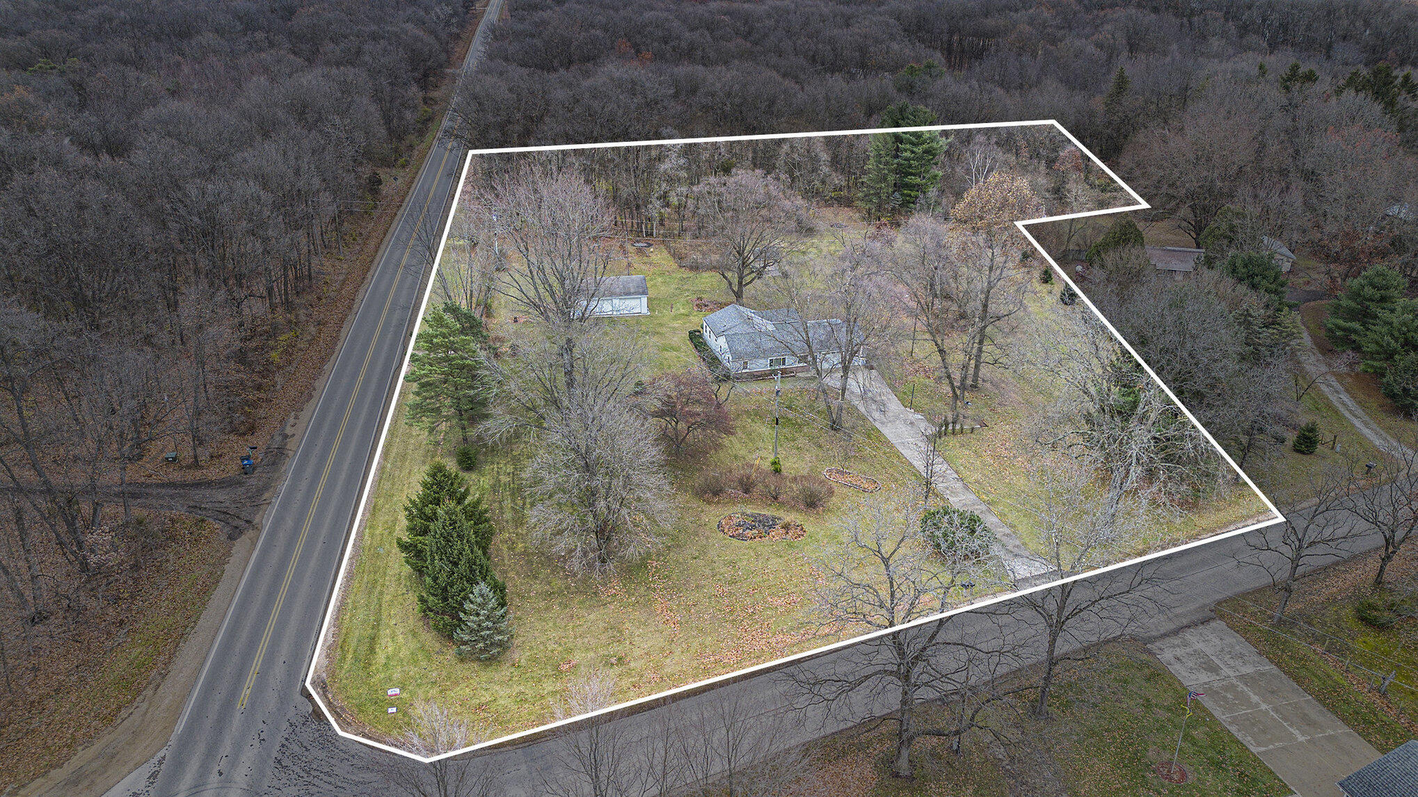 66017 Conrad Road Edwardsburg, MI 49112 - Photo 21 of 30 022_dji_0271_139