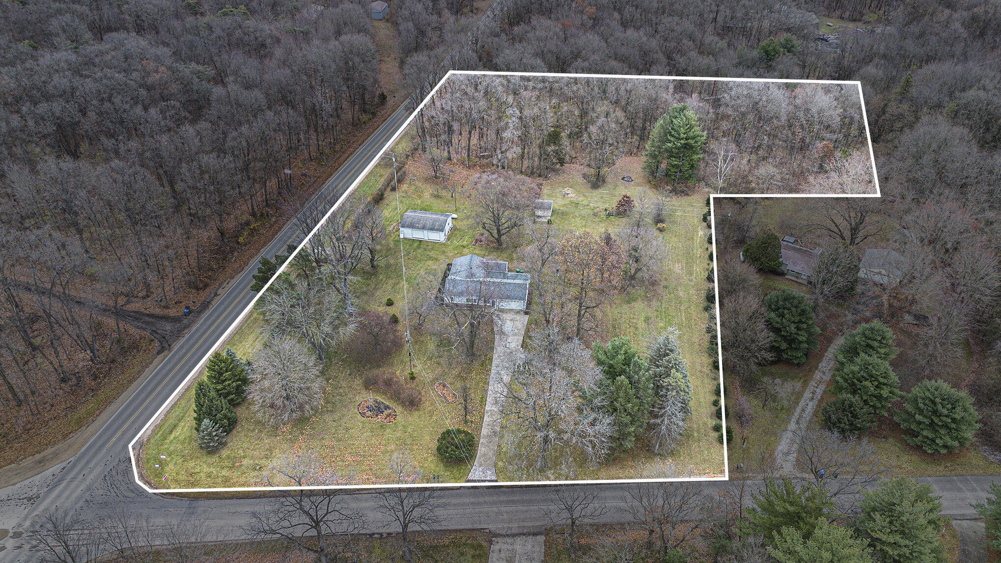 66017 Conrad Road Edwardsburg, MI 49112 - Photo 22 of 30 023_dji_0274_312