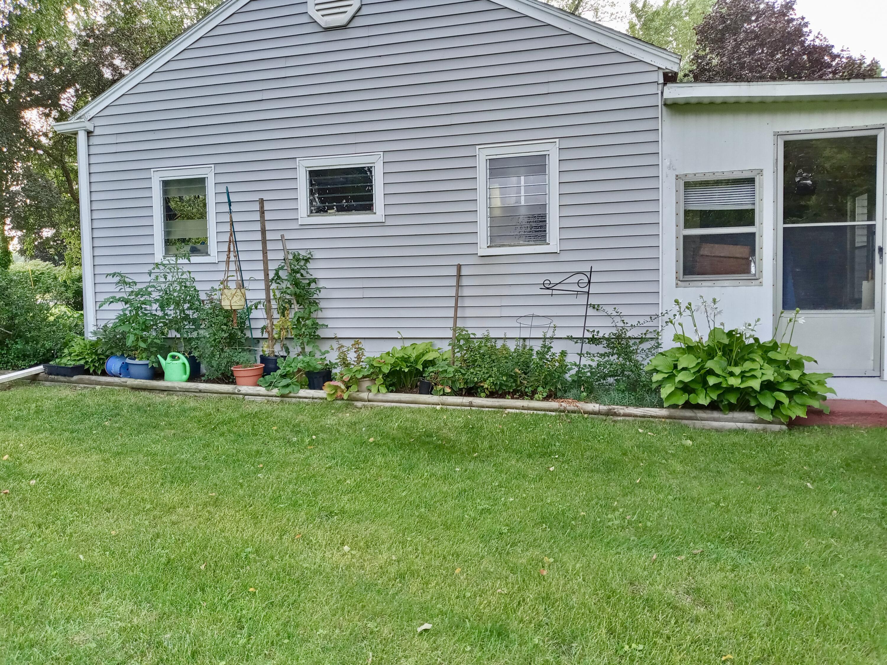 66017 Conrad Road Edwardsburg, MI 49112 - Photo 27 of 30 20210810_194547_HDR