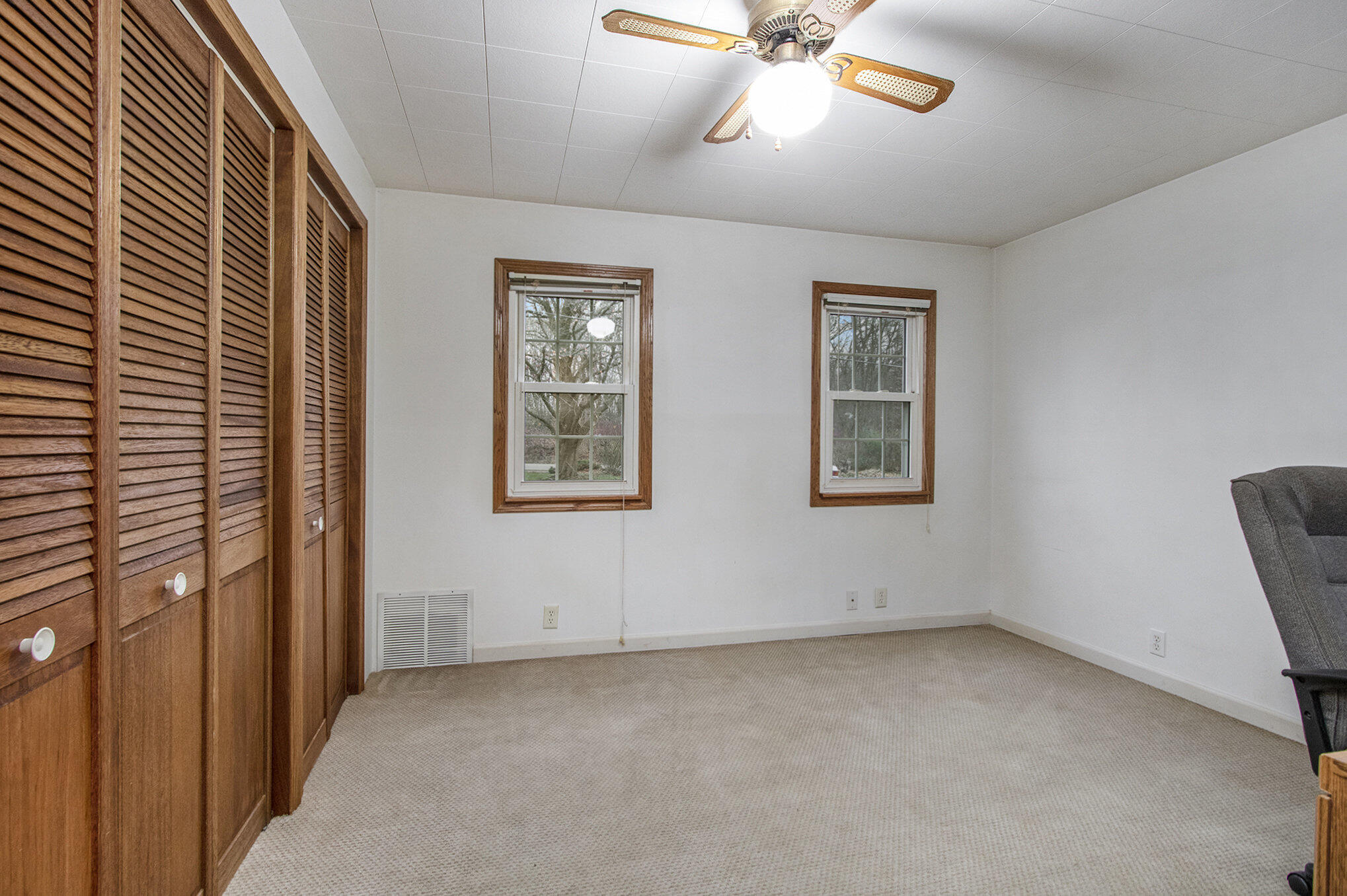 66017 Conrad Road Edwardsburg, MI 49112 - Photo 8 of 30 010_img_4659_818