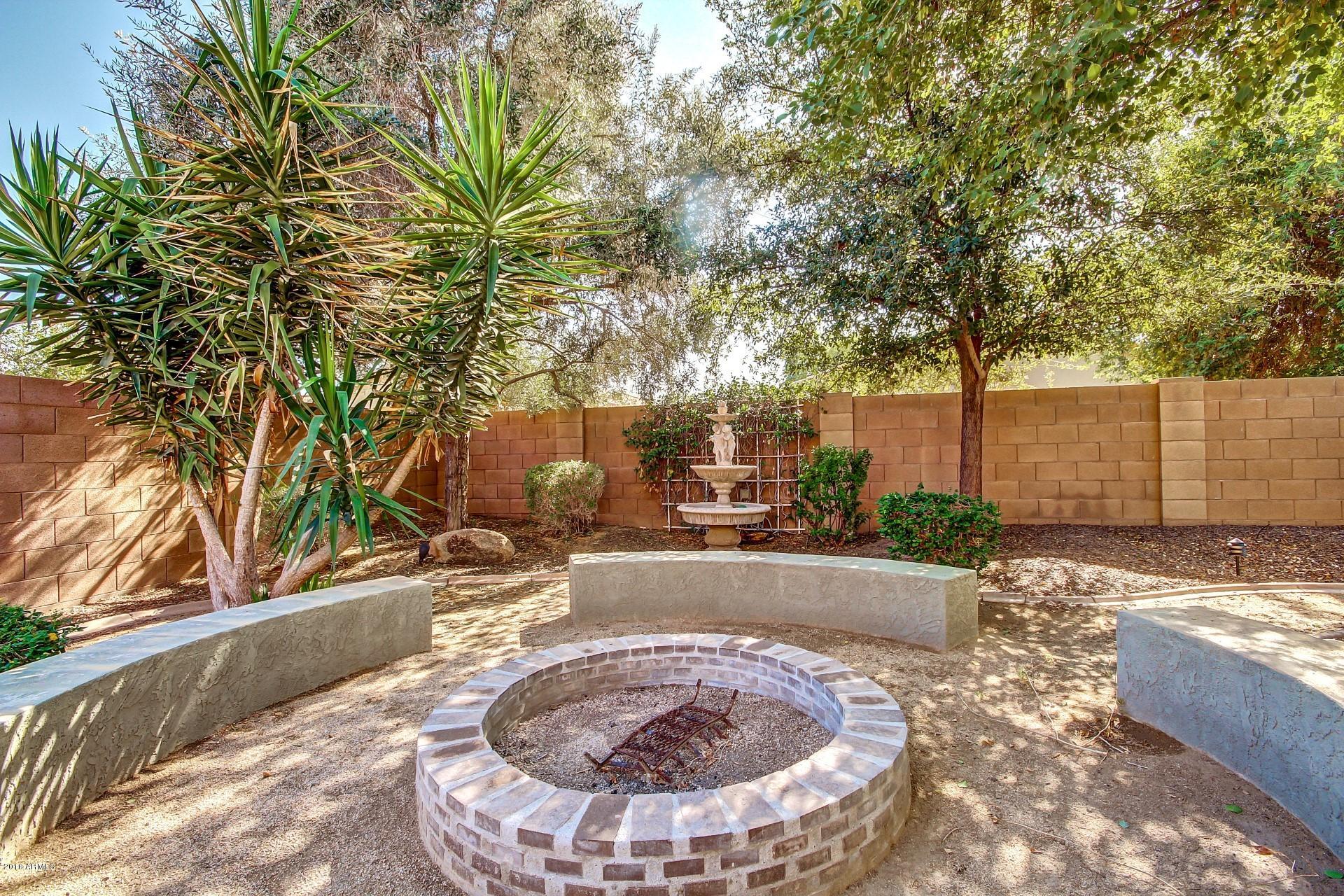 16173 West Hearn Road Surprise, AZ 85379 - Photo 27 of 28 0027-Hearn (26)