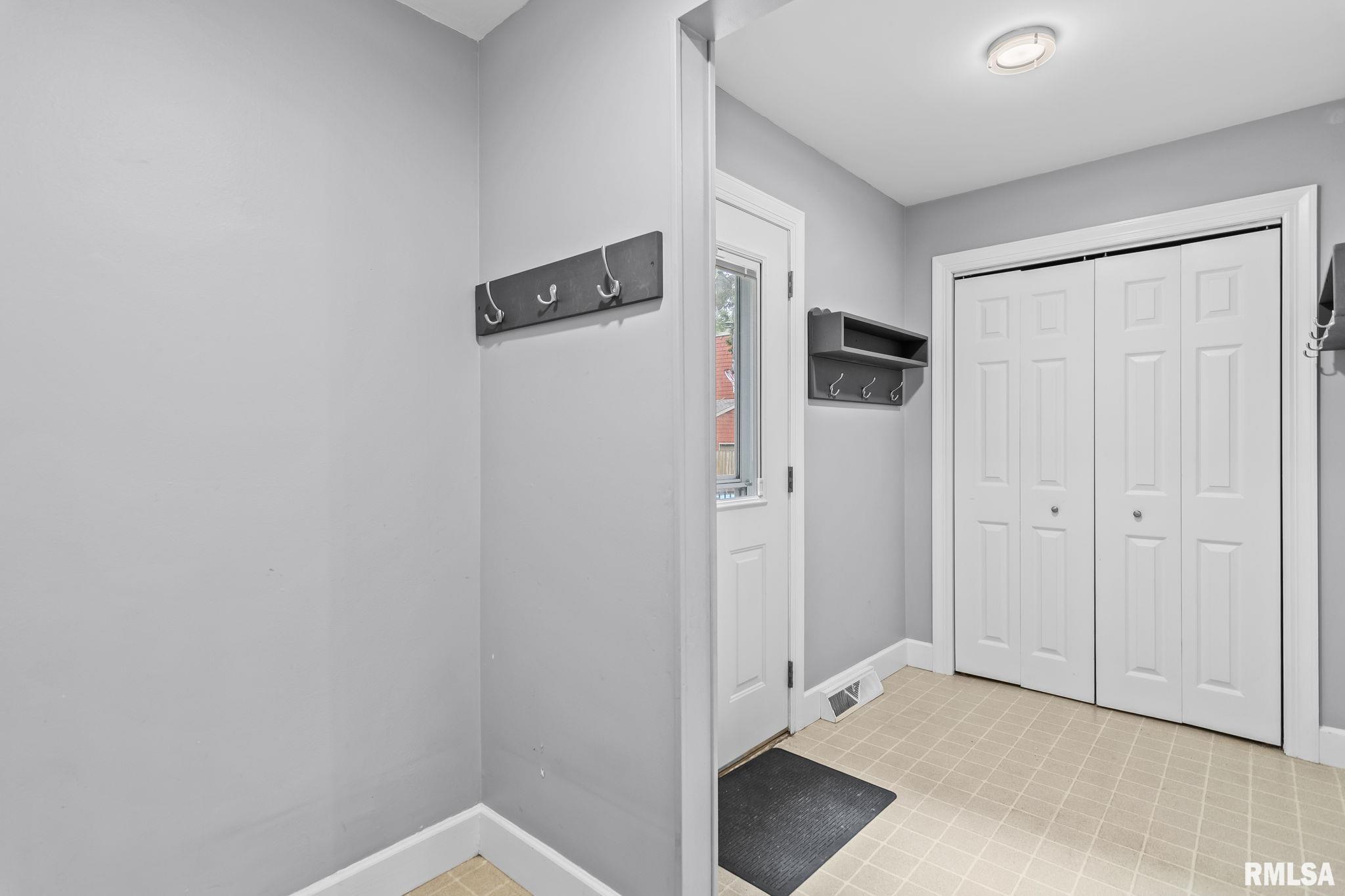 1931 South Illini Road Springfield, IL 62704 - Photo 28 of 51