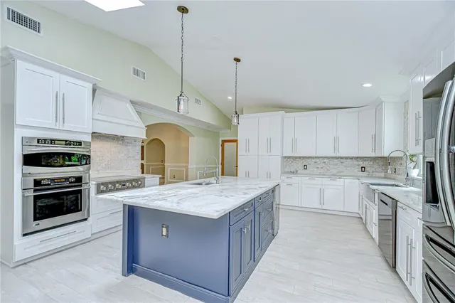 $575,000 | 1931 Jaudon Road, Dover, FL 33527