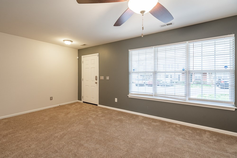 8021 River Gold Lane Raleigh, NC 27616 - Photo 5 of 30 Living Room