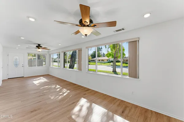 $519,900 | 7202 Village 7, Camarillo, CA 93012