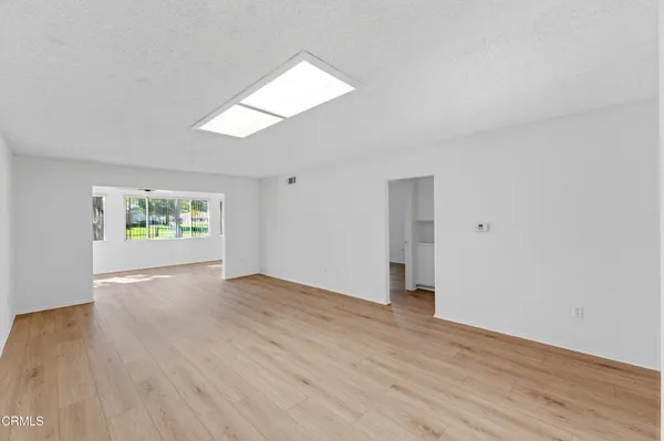 $519,900 | 7202 Village 7, Camarillo, CA 93012