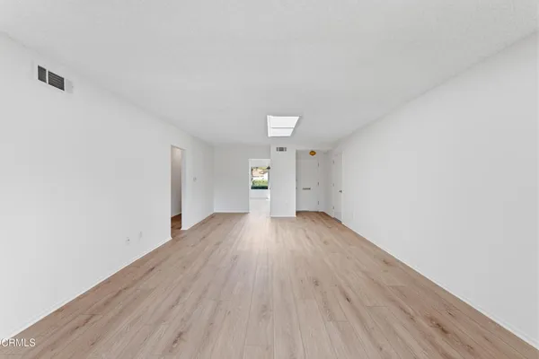 $519,900 | 7202 Village 7, Camarillo, CA 93012