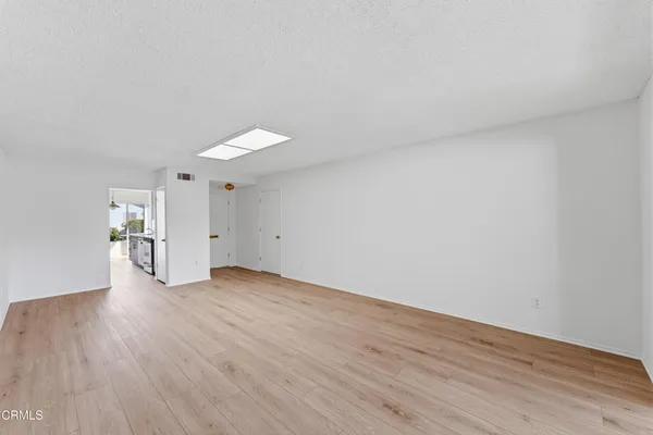 $519,900 | 7202 Village 7, Camarillo, CA 93012