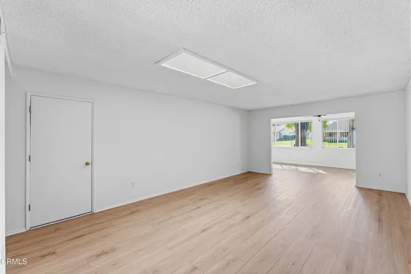 $519,900 | 7202 Village 7, Camarillo, CA 93012