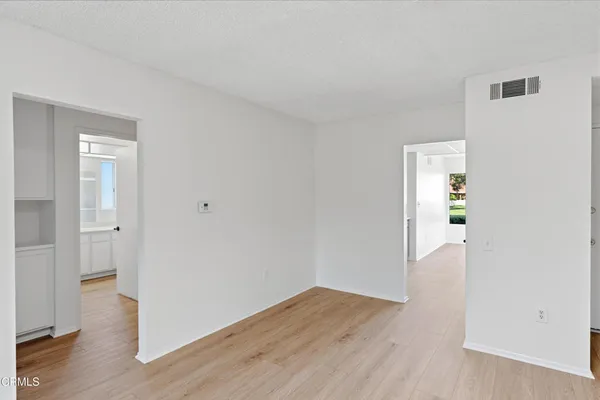 $519,900 | 7202 Village 7, Camarillo, CA 93012