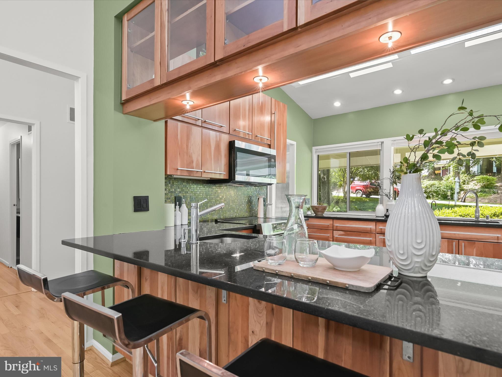 7610 Hamilton Spring Road Bethesda, MD 20817 - Photo 11 of 41 hamiltonspring032