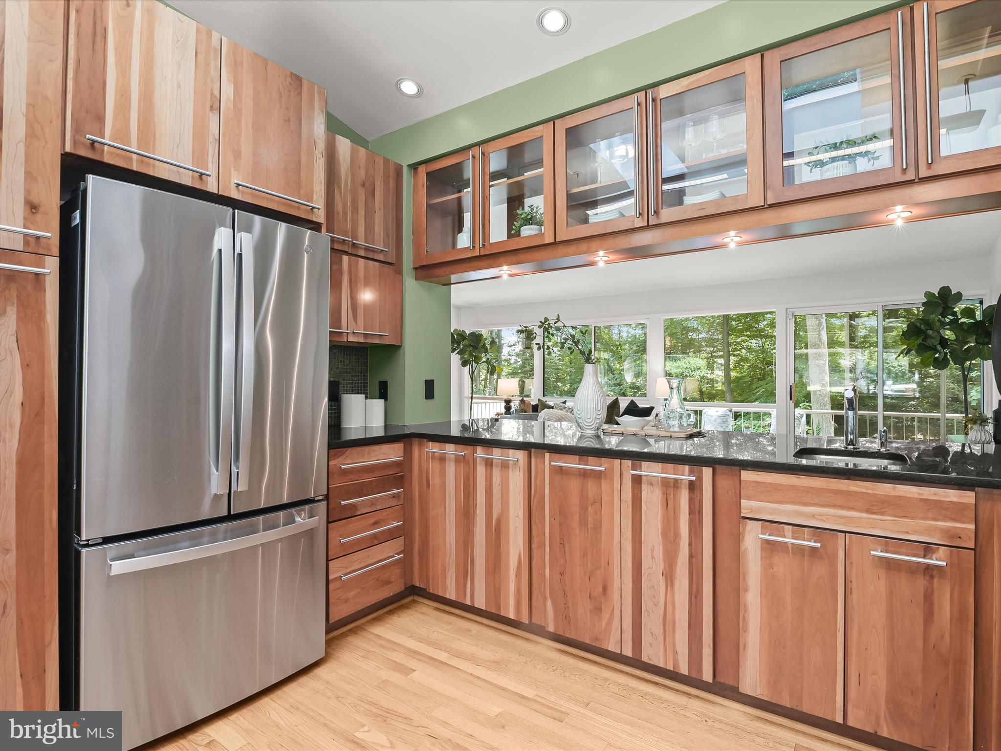 7610 Hamilton Spring Road Bethesda, MD 20817 - Photo 14 of 41 hamiltonspring027